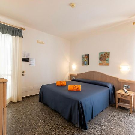 Hotel Thalas Club Torre dell'Orso Eksteriør bilde