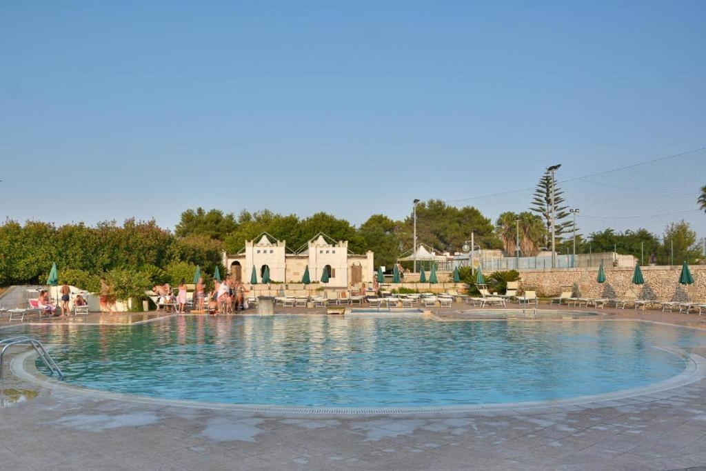 Hotel Thalas Club Torre dell'Orso Eksteriør bilde