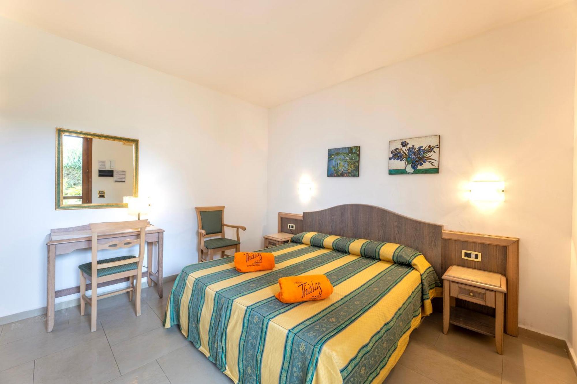 Hotel Thalas Club Torre dell'Orso Eksteriør bilde